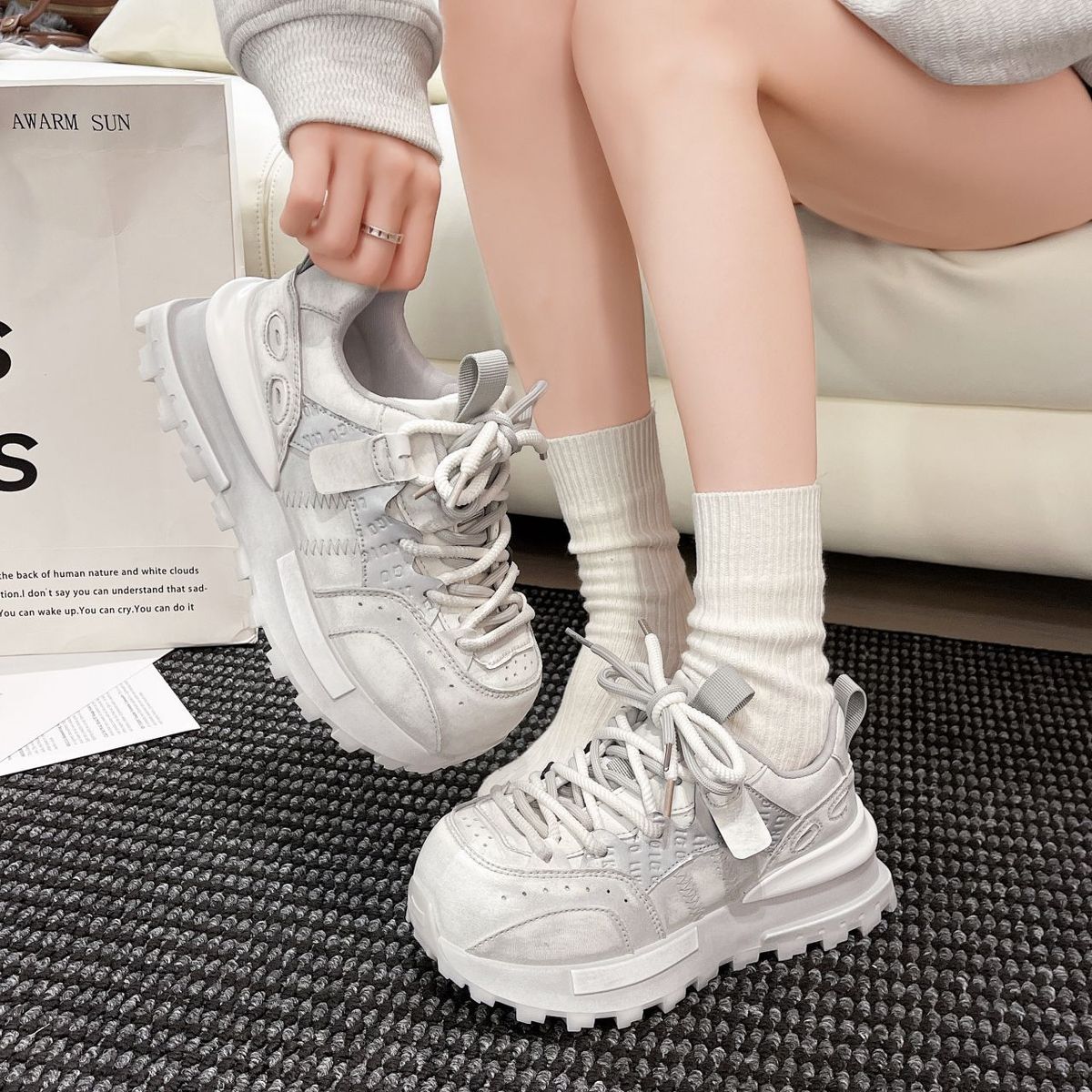 Autumn Vintage Chunky Sneakers - đánh giá và giá Sewing Latex