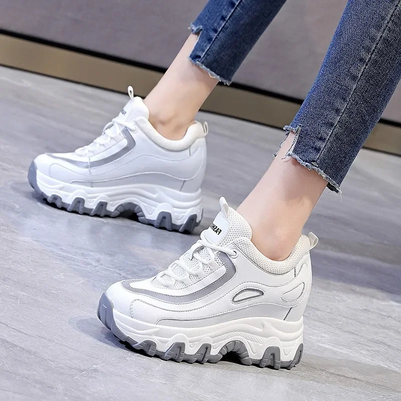 9CM Genuine Leather Platform W - đánh giá và giá Sewing Latex